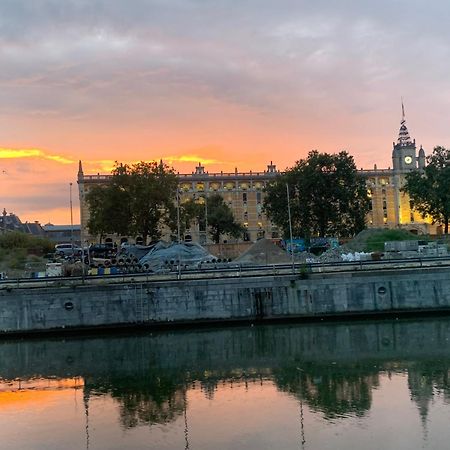 Edouard Boat Hotel Brussels Ngoại thất bức ảnh
